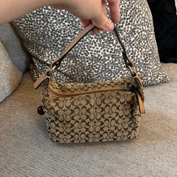 Coach Vintage Mini Signature Monogram Brown Tan Bag - Picture 2 of 9